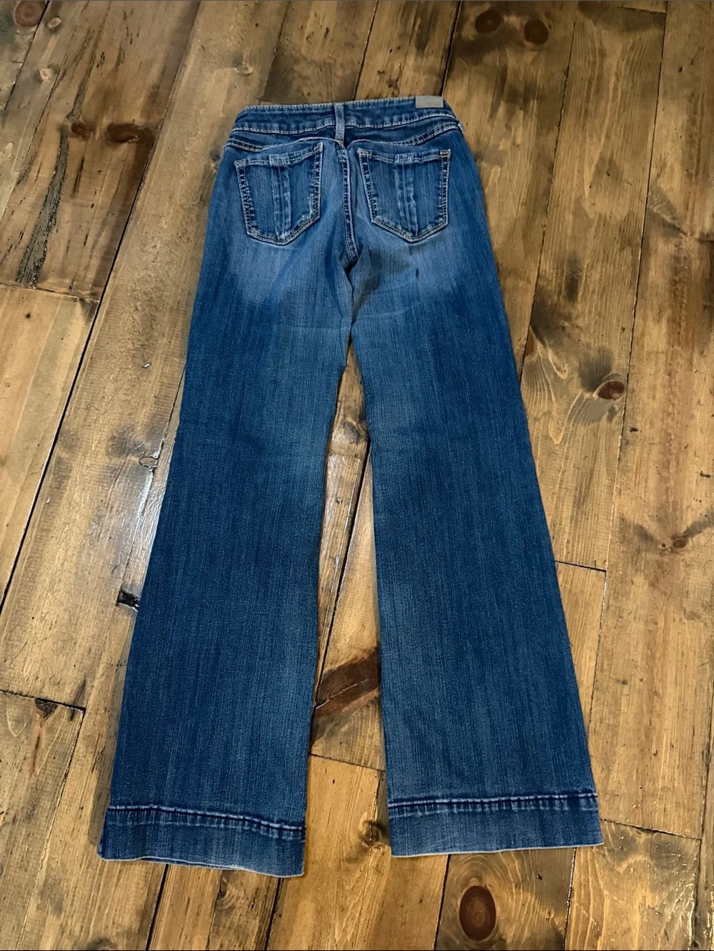 Ariat Women's Trouser Jeans in Medium Blue Wash